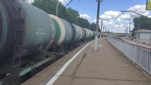 "Слушать звук!" Тепловоз 2ТЭ116-1716 с наливным поездом