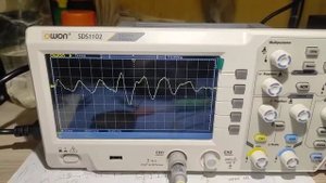 проверка микрофона toyota camry на осциллографе