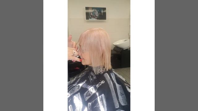 Градуированное классическое Каре смотреть онлайн