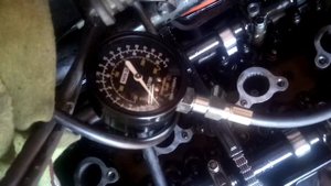 Suzuki gsx600f 99г. После регулировка клапанов давление с нуля поднялось.