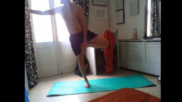 наелся и спит йога №2 базовый утренний комплекс смотреть онлайн