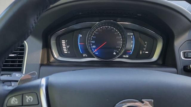 Volvo XC60 Speed Limiter activation смотреть онлайн