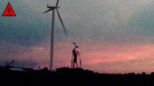 SCP-6789 - "Сиреноголовый"