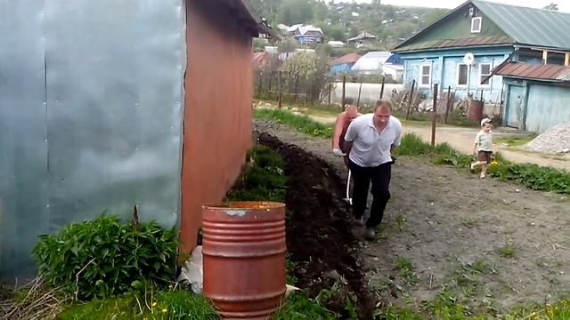 ручной плуг