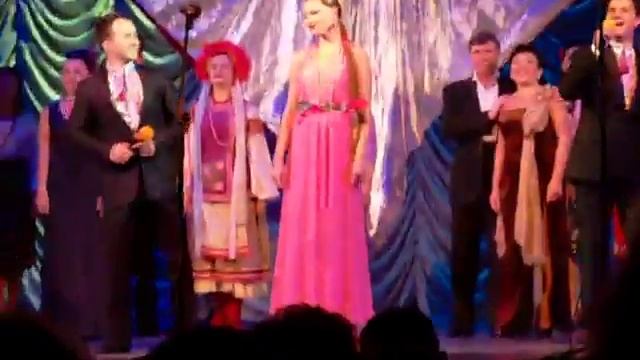 "Золоті ворота" - Ансамбль "Сім'я" та артисти театру