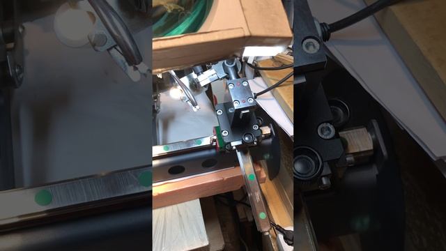 Как правильно зажимать кусачки в держатель станка GMT для формирования правильного смыкания полотен смотреть онлайн