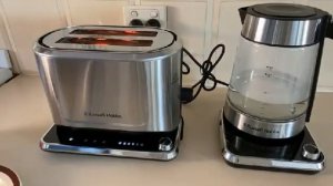 Russell Hobbs Attentiv Toaster Review !