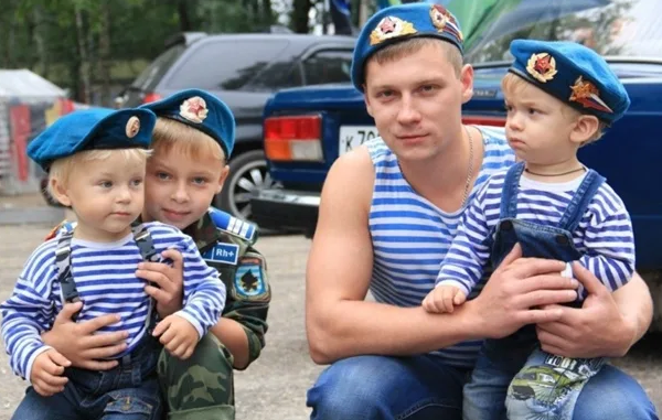 Благодарю Тебя, Господь! Автор Кириллов Игорь Юрьевич (11.10.62 - 13.07.94), служивший в Афганистане