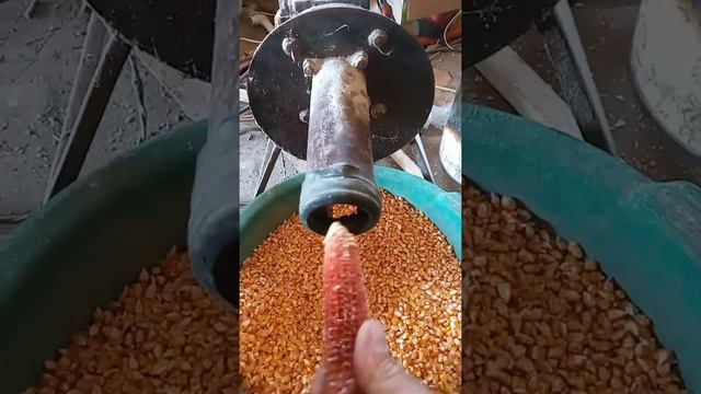 лущильник кукурузы смотреть онлайн