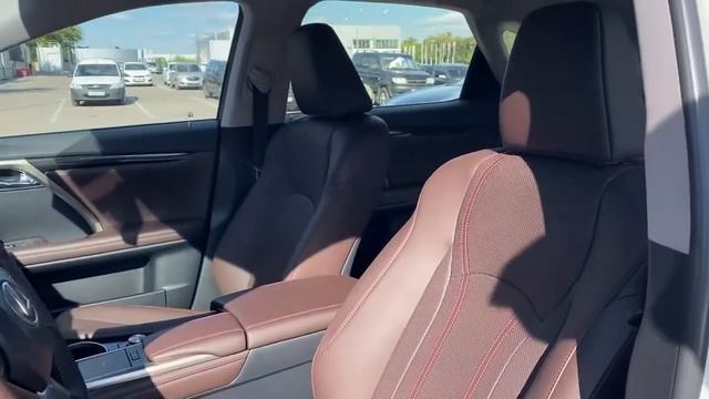 Видеопрезентация автомобиля Lexus RX300 смотреть онлайн