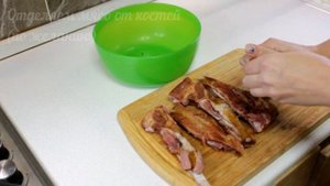 Картошка с копчеными ребрами. Быстрый, вкусный рецепт картошки с копченостями. Свиные копченые ребр