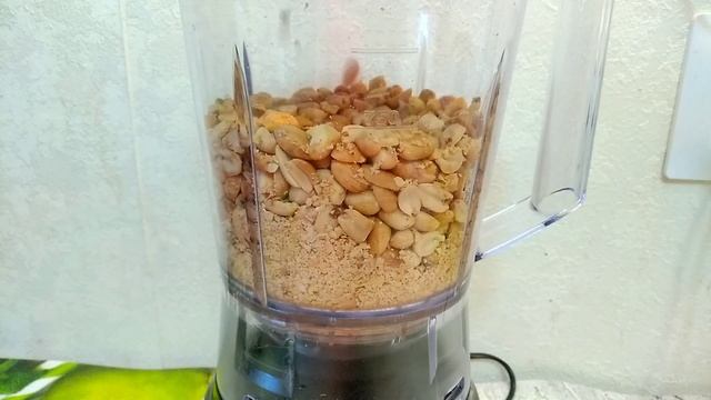 Арахисовая паста! Натуральная и очень вкусная!