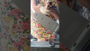 Расклев у утят. Прижигаю клювы.
