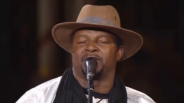 Samba Toure - "Lassal Terey Takamba", Live in St. Catherine's Church, Vilnius, april 2019 смотреть онлайн