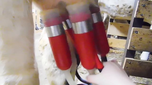 НАШИ КОРОВЫ УМЕЮТ ПОЛЗАТЬ! ИЩЕМ РЕШЕНИЕ ВОЗНИКШЕЙ ПРОБЛЕМЫ В НОВОМ КОРОВНИКЕ. смотреть онлайн