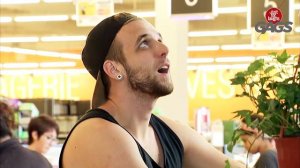 Девушка пукает #9