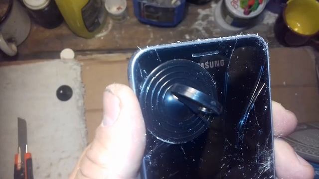 Лопнул экран. Показываю как снять дисплей с телефона. смотреть онлайн