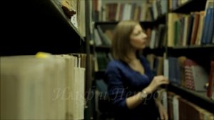 Социальная реклама "Читайте книги"