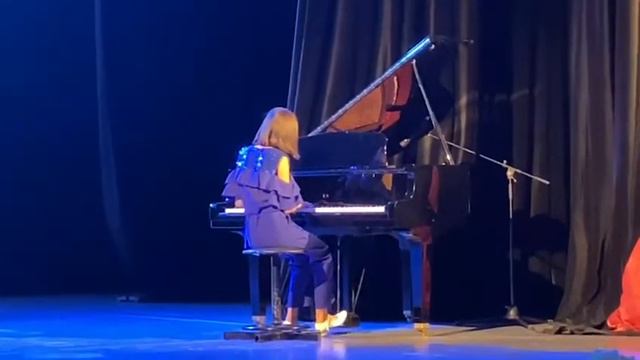 Фортепиано Амина отчетный концерт вокальной студии Stars Studio 27.10.21 г. Нур-Султан, Казахстан🇰🇿 смотреть онлайн