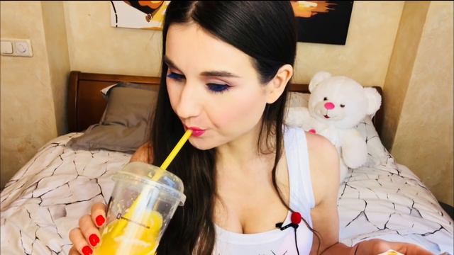 АСМР итинг ролевая игра для него. Кушаем вместе McDonalds смотреть онлайн