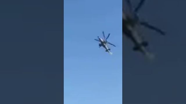 Russian AF Ka-52 "Alligator" show Low Altitude pilotage for Syrians on a beach in Latakia province смотреть онлайн