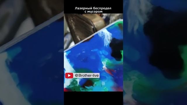 Тайник для денег, подставка для телефона из крышки от телевизора, кухонные доски из крышечек от ПЭТ