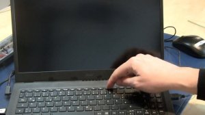 Acer Travelmate 2022 2023 How To Boot Bios Install Win 10 or 11 Tutorial & IRST Storage Driver