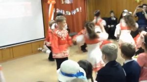 Русский народный танец.2 класс губернская гимназия.