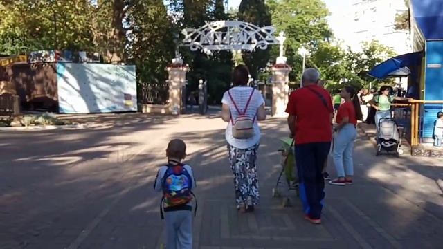 СОЧИ. ОТ ПАРКА "РИВЬЕРА" ДО МОРЕ МОЛЛА.