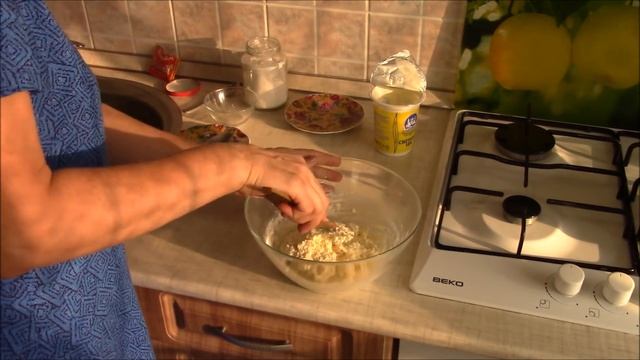 Нежные сырники/творожники на сковороде.