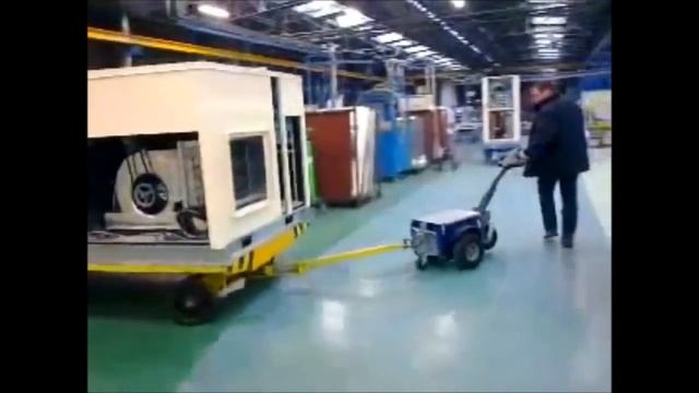 Электротягач Zallys M5 передвигает тележки весом до 4000кг смотреть онлайн