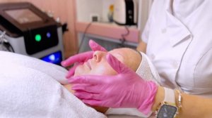 ГИДРОПИЛИНГ НА АППАРАТЕ SKIN