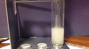 HCl + Zn - Взаимодействие цинка с соляной кислотой с выделением водорода H2 и образованием ZnCl2