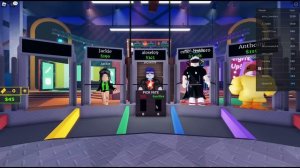 I'm stuck in THE SPINNER and everyone chooses if I live or DIE!!! (Roblox)