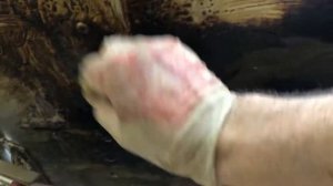 Средство для смывки зелени на лодке