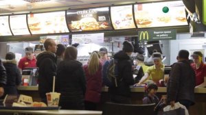 Как вынести мозг за 5 минут? / СЛОВЕСНЫЙ ЗАМЕС ПРАНК над официантами / ПРИТУЛА ПРАНК