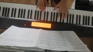 Земля, где так много разлук. Cover the piano.