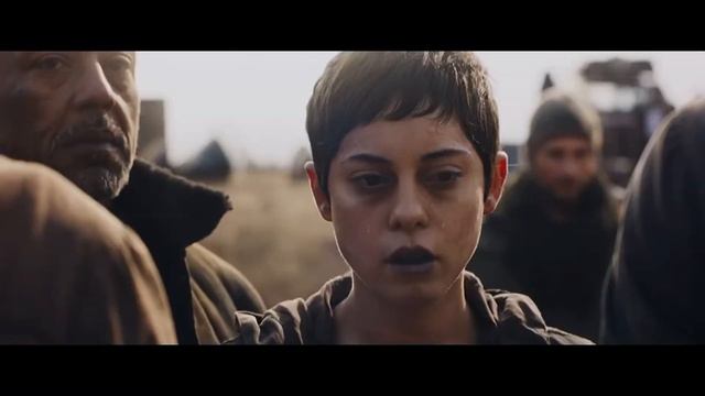 Бегущий в лабиринте / The maze runner / Тереза, Бренда, Соня, Харриет смотреть онлайн