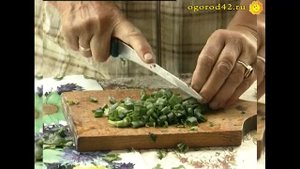 Обед дачника: плов с крапивой - полезно, вкусно и бюджетно