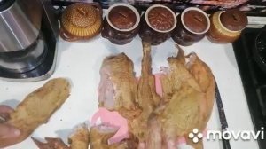 Покоптили мясо птицы. Вакуумирую мясо. Нашли дешёвые пакеты для вакууматора