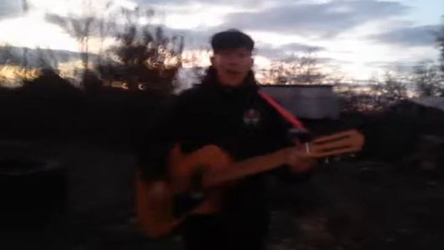 Мой друг играет на гетари!!! смотреть онлайн