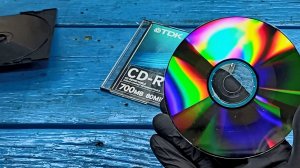 Так CD диск еще никто не использовал! Не трать деньги сделай сам