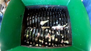 Marshmallows Ice Cream vs Fast Shredder Machine