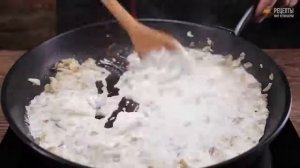Омлет с вешенками и сливочным сыром