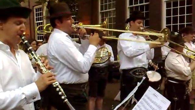 Rosamunde смотреть онлайн