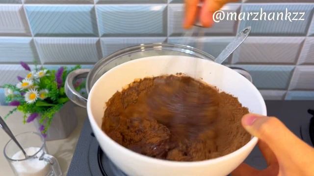 СҮТТІ ЫСТЫҚ КАКАО ЖАСАУ?☕️ ГОРЯЧЕЕ КАКАО С МОЛОКОМ смотреть онлайн