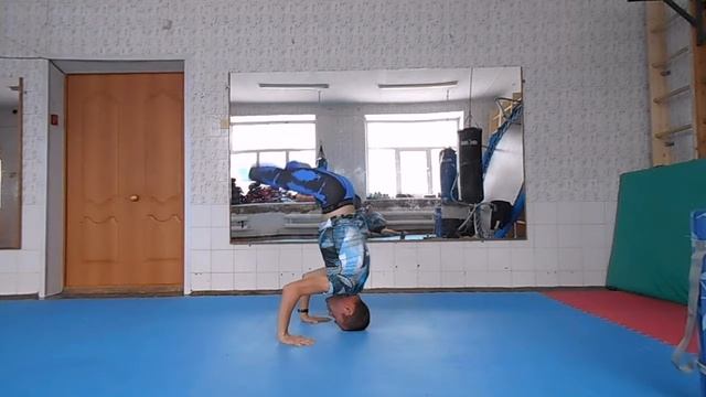 Комплекс йоги простирания смотреть онлайн