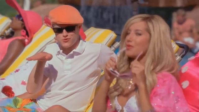 High School Musical 2- Fabulous [Cover] смотреть онлайн