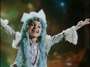 Скажите как его зовут    Приключения Буратино