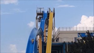 АКВАПАРК В ГЕЛЕНДЖИКЕ |ЗОЛОТАЯ БУХТА |ПРОКАТИЛСЯ НА САМЫХ СТРАШНЫХ ГОРКАХ